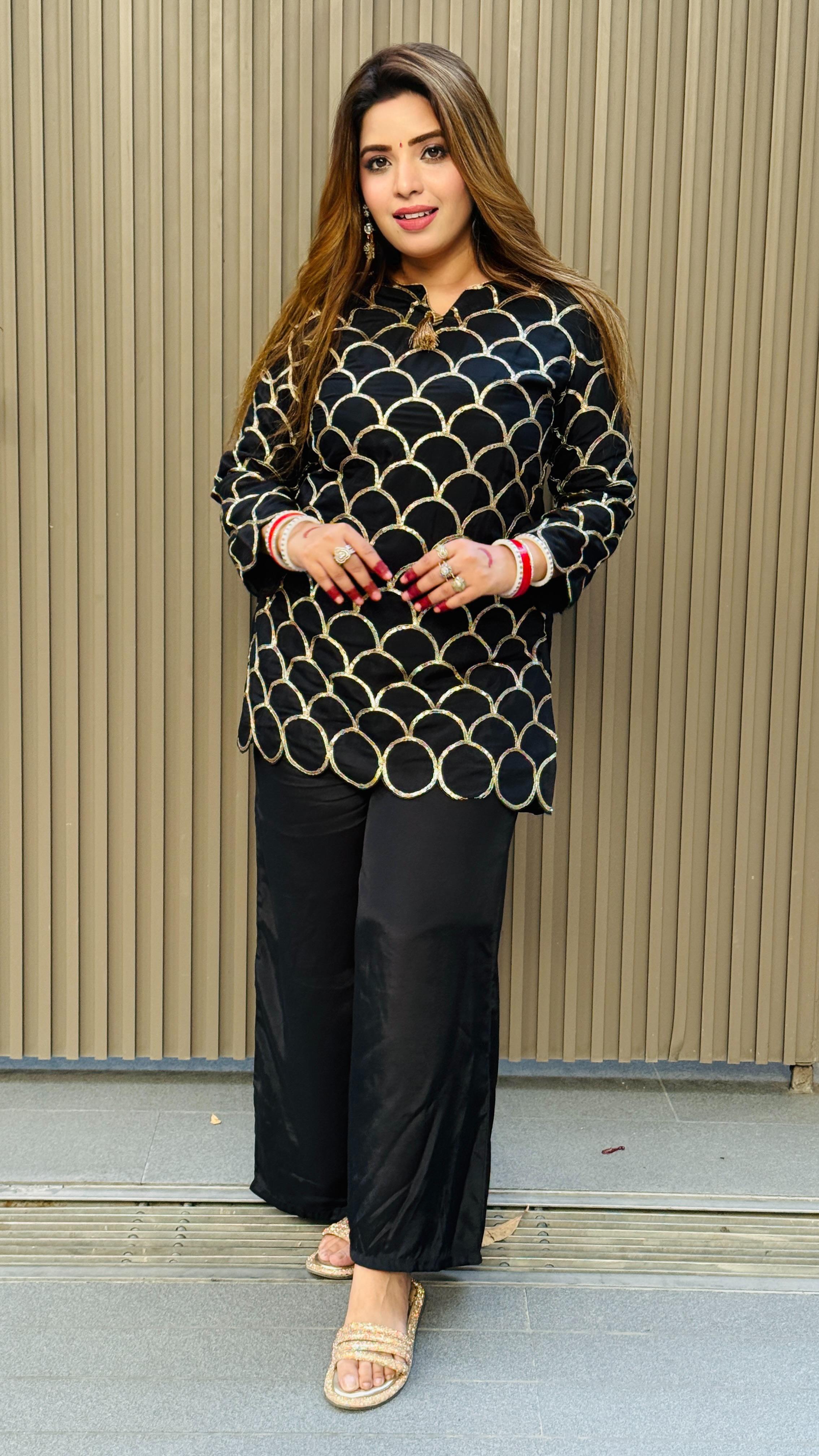 Avyra Cordset- Red, Magenta, Black